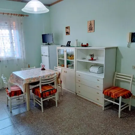Bilocale Sul Lungomare Di Marechiaro * Cefalu